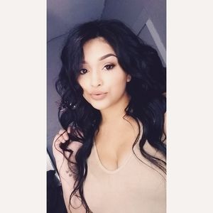 Meet your Posher, Jasmine